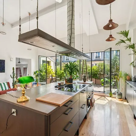 Apartman Paradisiopenthouse Suspended Between Sky And Light *